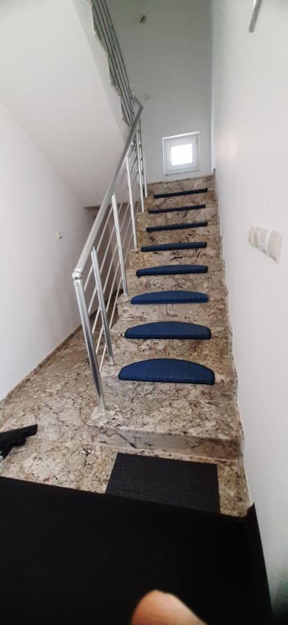 Apartmani Paradise Sutomore Luaran gambar